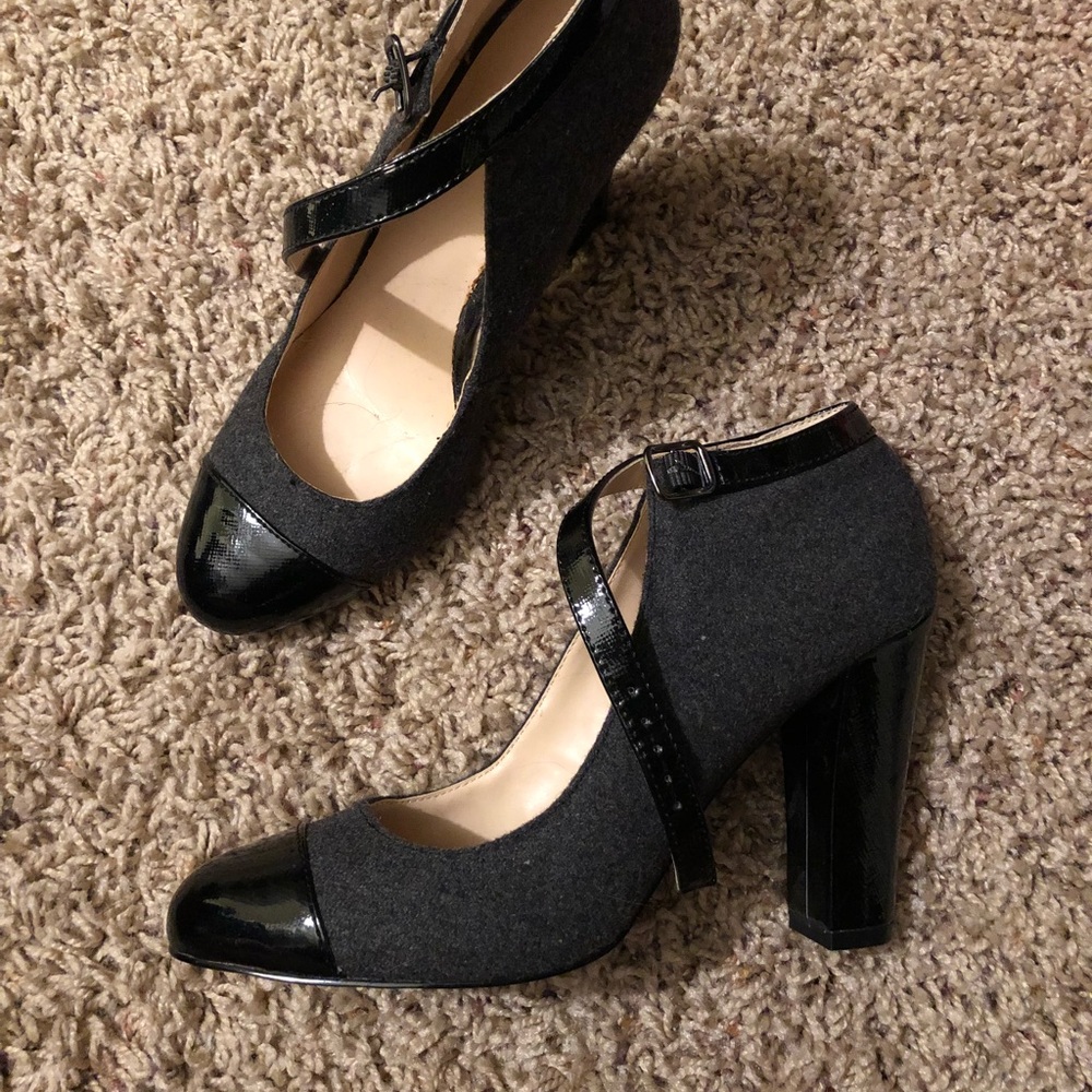 Cap-toe Mary Jane Heels